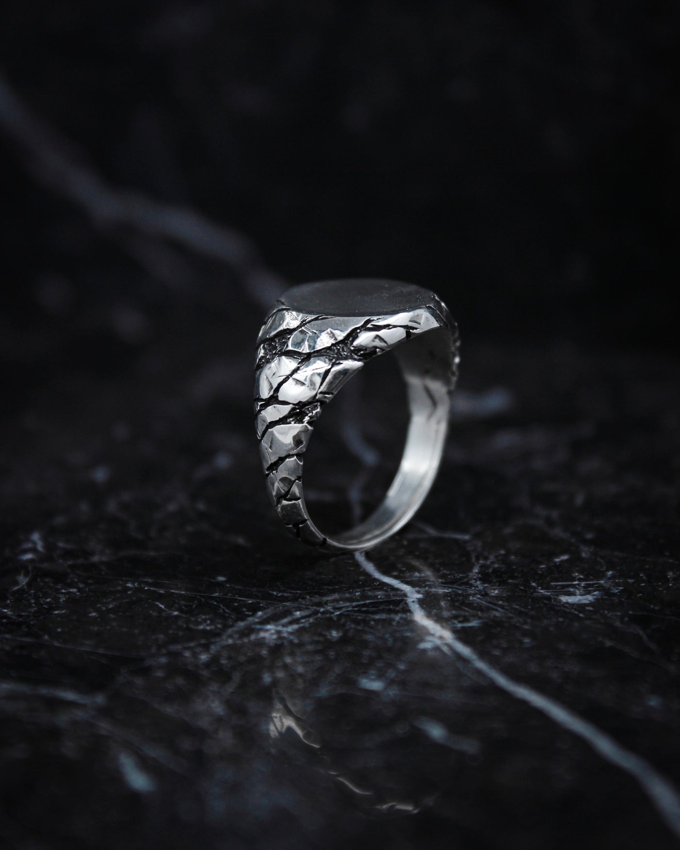 ANELLO CHEVALIER ROCCIA