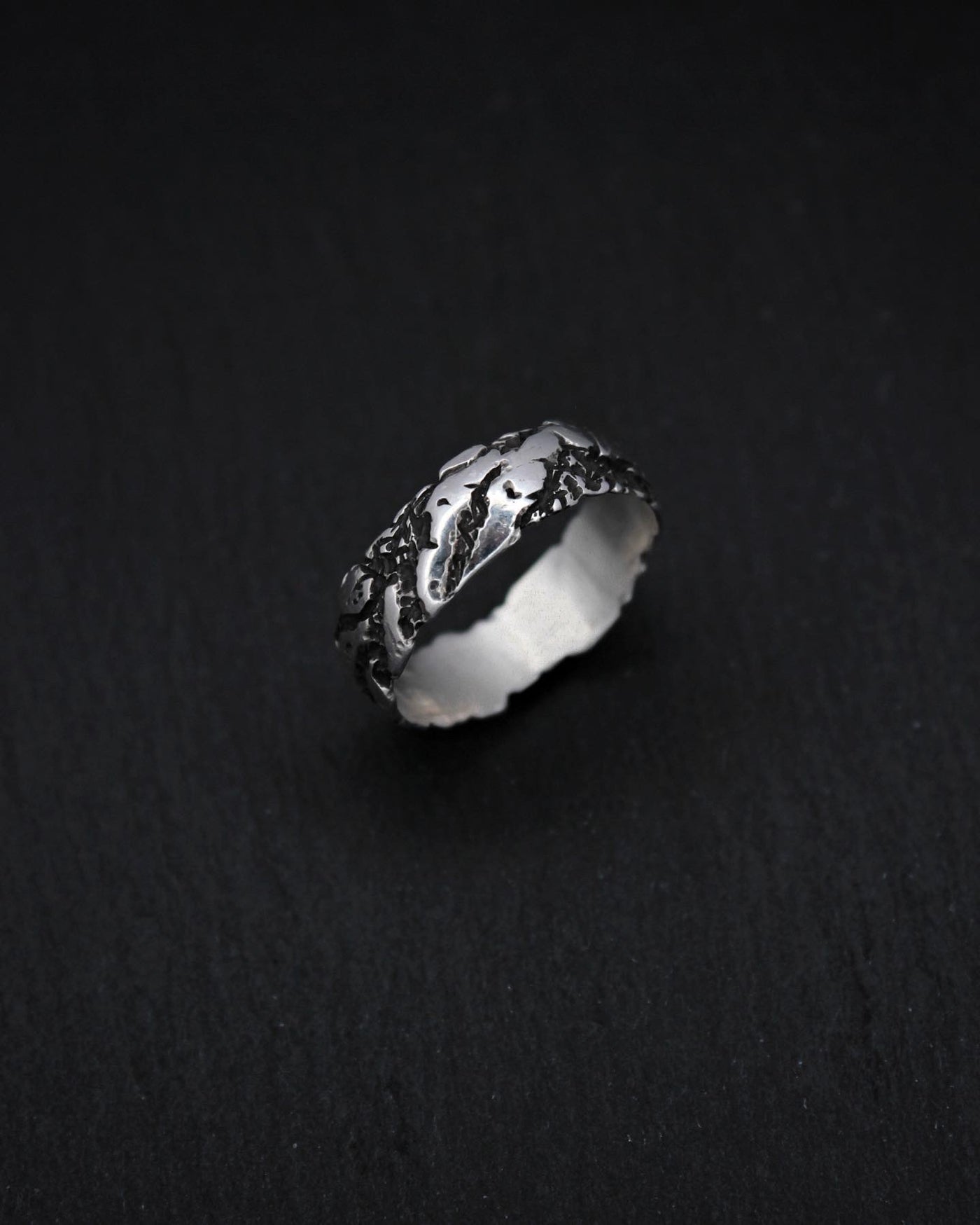 ANELLO EFFETTO ROCCIA