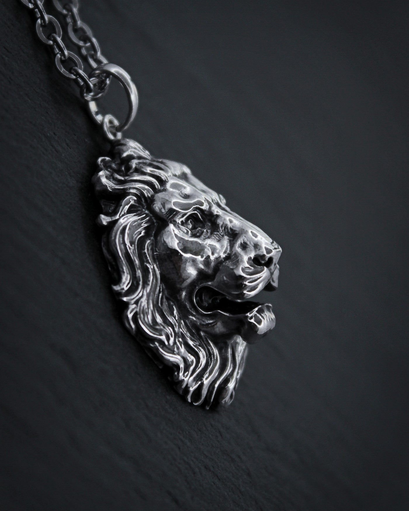 PENDENTE TESTA DI LEONE