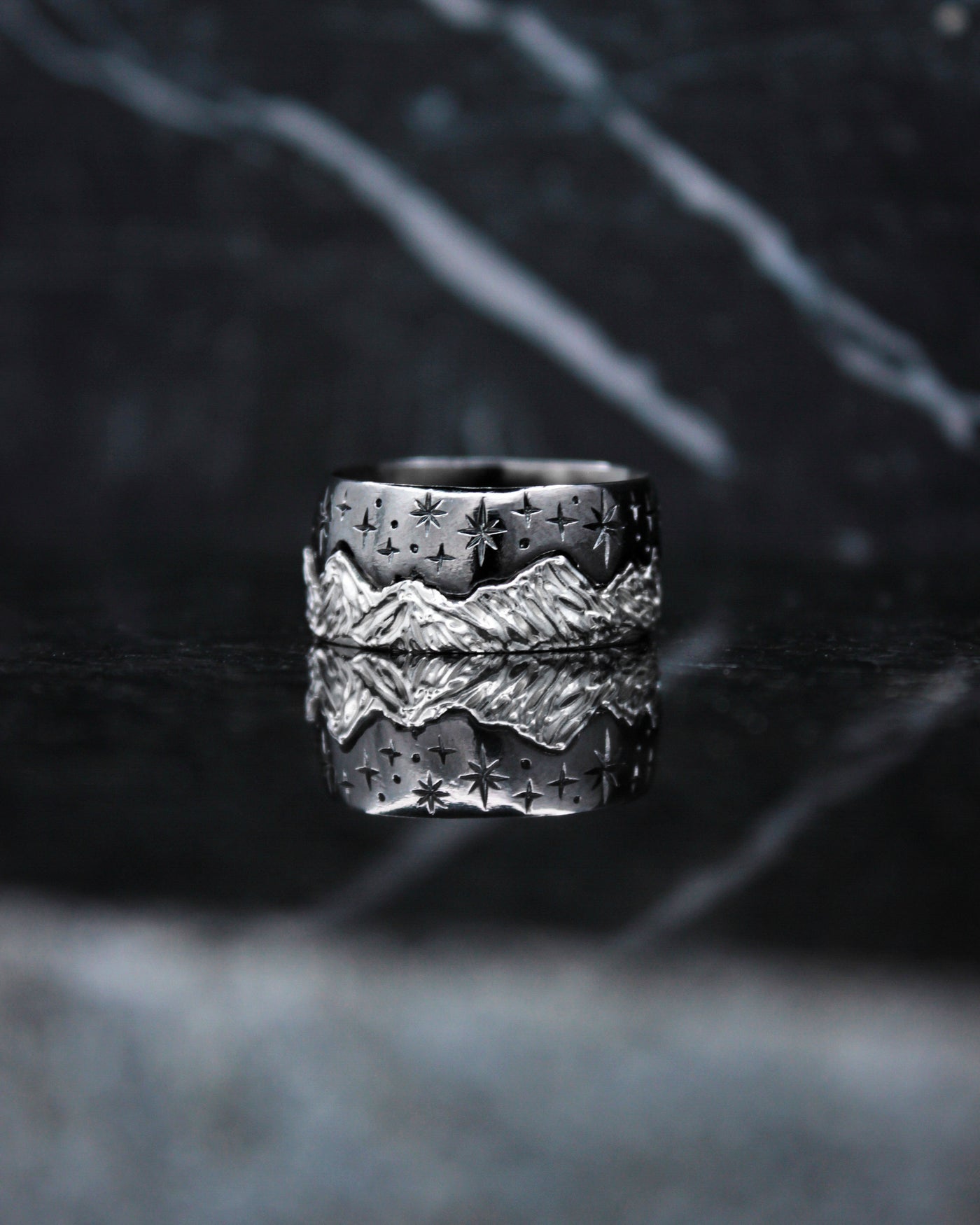 INTERLOCKING UNIVERSE RING